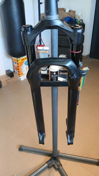 RockShox Judy Gold RL z manetką