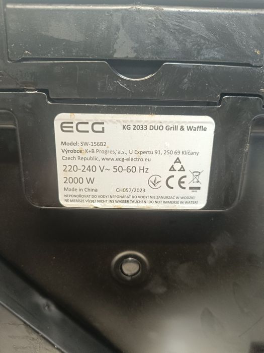 Гриль ECG KG 2033 Duo Grill & Waffle