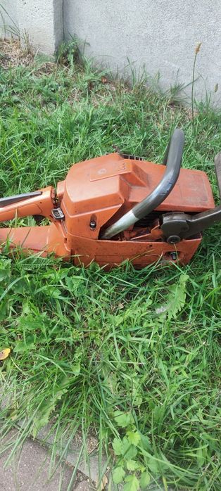 Sprzedam Husqvarne 242