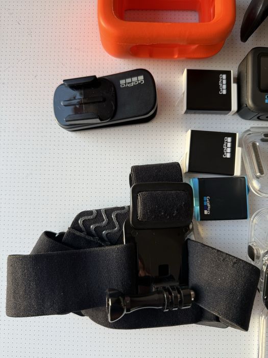 GoPro Hero 10 Black + ACESSÓRIOS