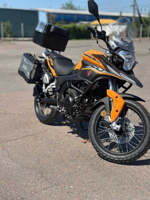 Мотоцикл CYCLONE RX3