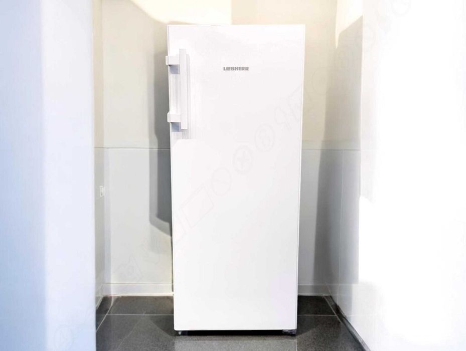 Морозильная камера LIEBHERR GNP 3255 морозильна лібхер