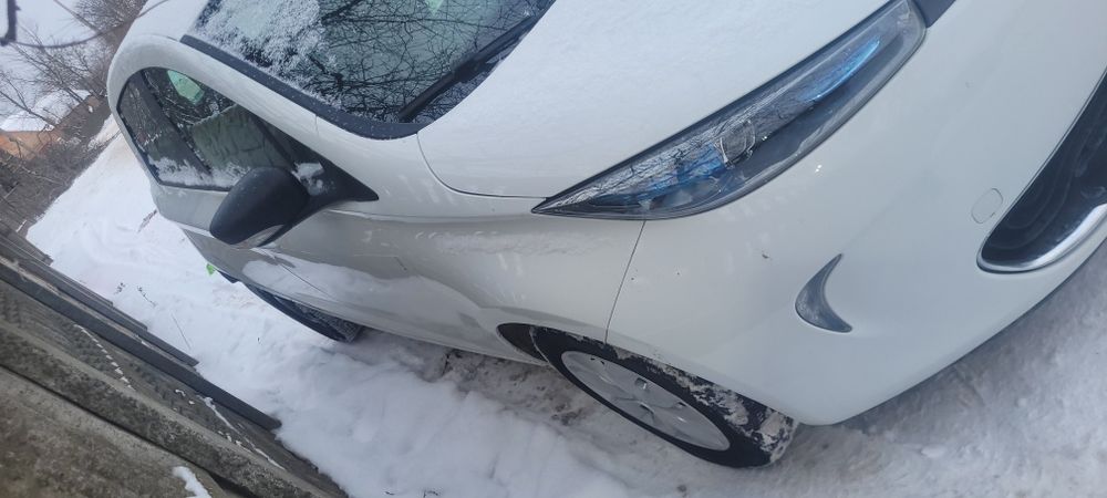 Продам Renault zoe