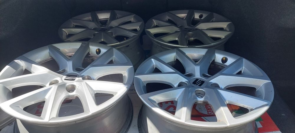 Jogo de Jantes Originais SEAT Leon Tamanho 17", Excelente Estado