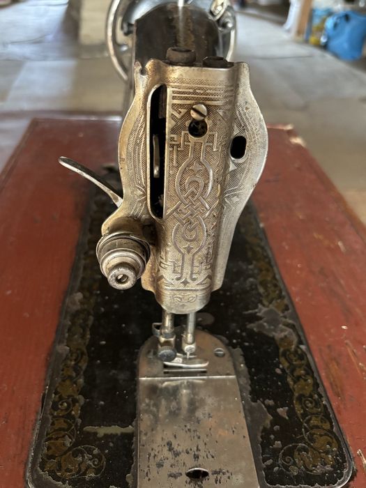 Машинка      швейна