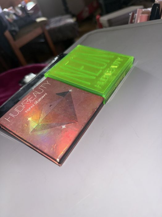 Paletki cieni do powiek