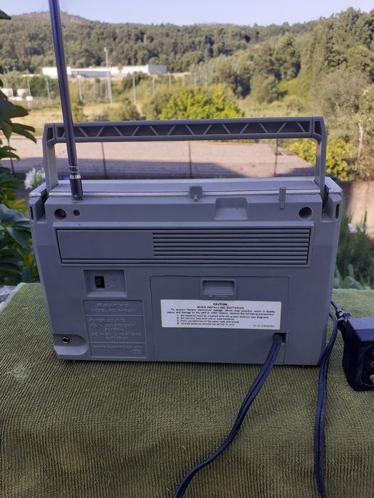 Radio portátil Sanyo