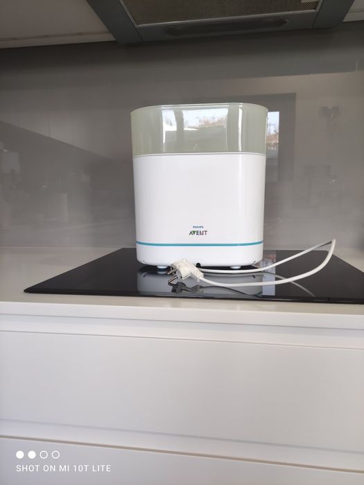 Esterilizador de biberões+ 6 biberões + escorredor, tudo da Philips Av