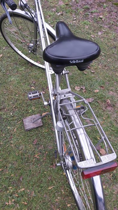 Rower w bardzo dobrym stanie , hamulce bębnowe, 12 biegów.