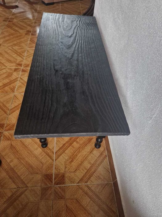 Bonita Mesa de Apoio Antiga