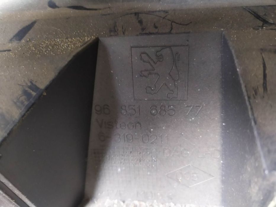 PORTA LUVAS ESQUERDO CONDUTOR PEUGEOT 3008 5008 9685168577