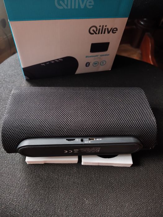 Coluna Bluetooth Qilive Q.1719 - 20W c/ Leitor Micro SD (Na Caixa)