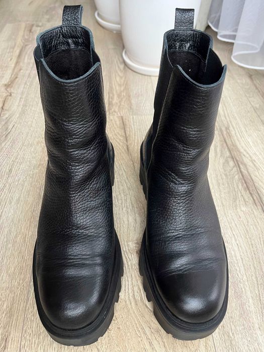 Czarne damskie buty sztyblety skórzane Szydłowski r. 37