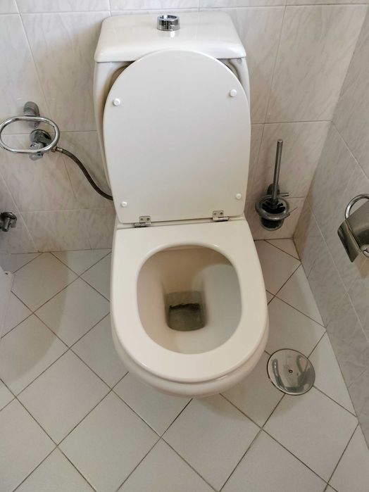 Sanita usada para venda