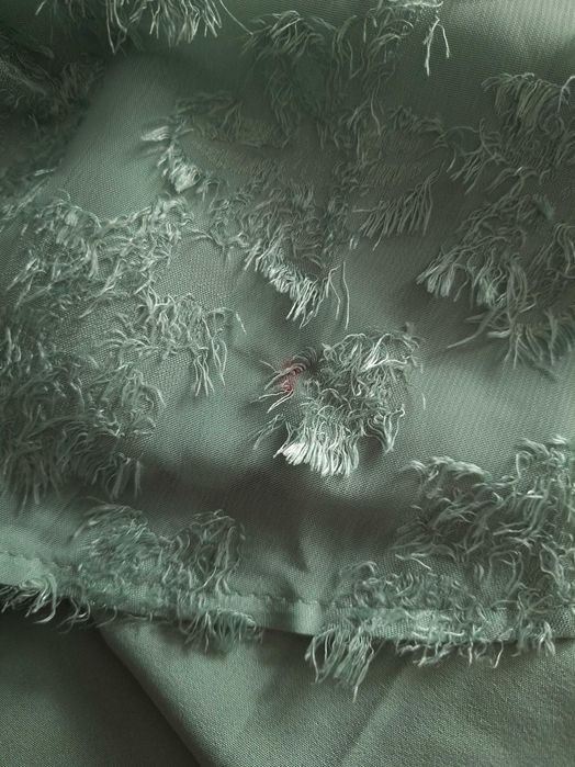 Długa Sukienka Midi Z Długim Bufiastym Rękawem Szałwiowa L