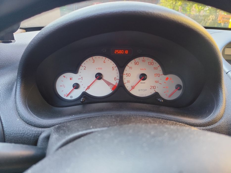 Peugeot 206 1,4 benzyna | 2005 | 5-drzwiowy