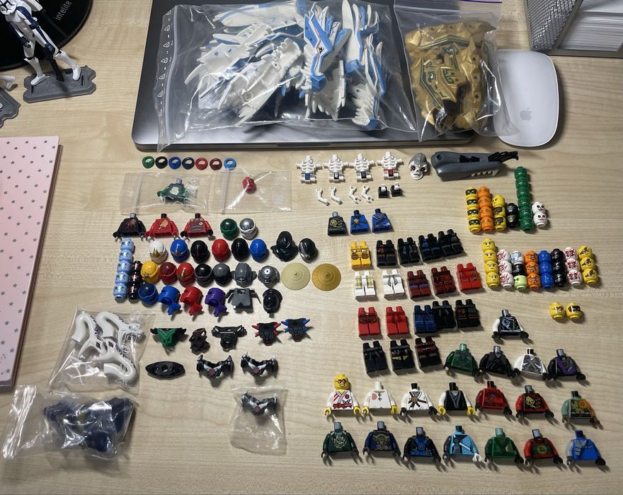 Lego star wars,ninjago,chima,pirate of the carribean,lotr of the rings