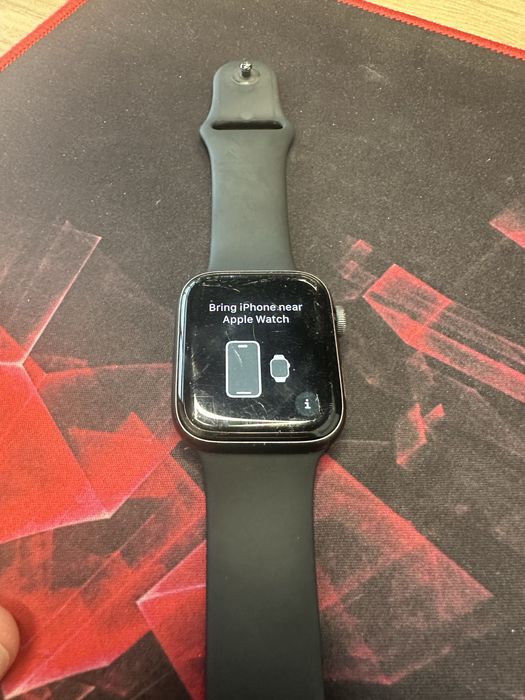 Apple Watch SE 44mm (A2352)