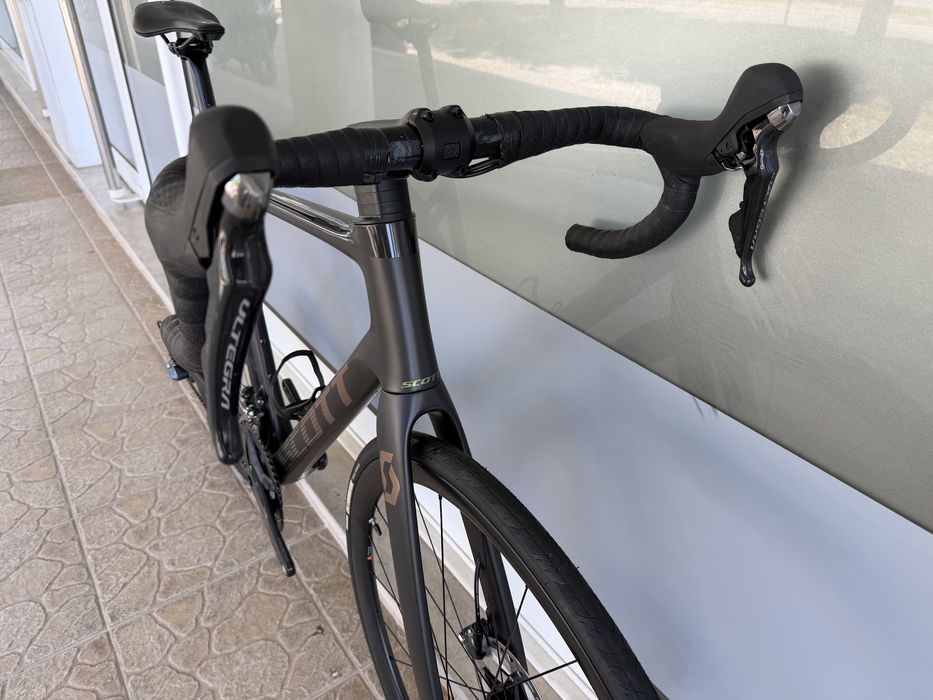 Bicicleta de estrada Scott - rodas carbono - Tamanho L