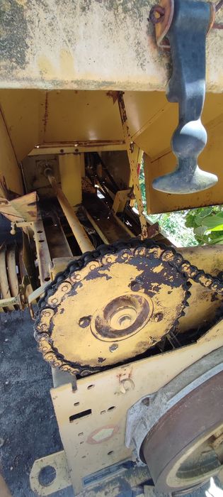 Enfardadeira New Holland 940