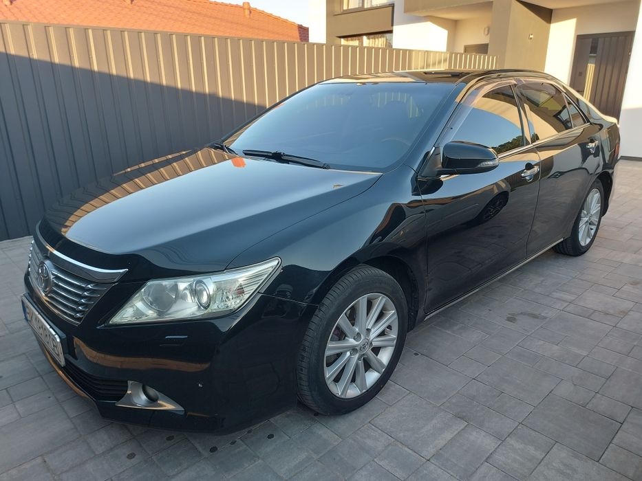 Toyota Camry 2.5 Газ/Бензин /Максимальна комплектація/ Власник/