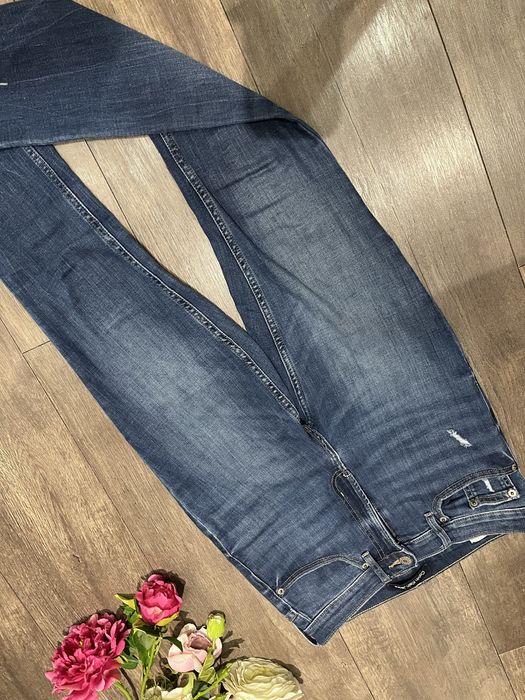 Jeansy Calvin klein s wyprzedaz