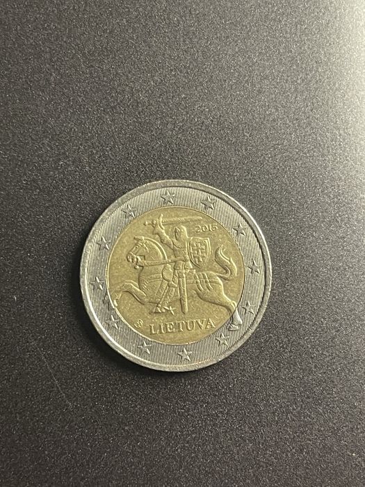 Varias moedas de 2 eros