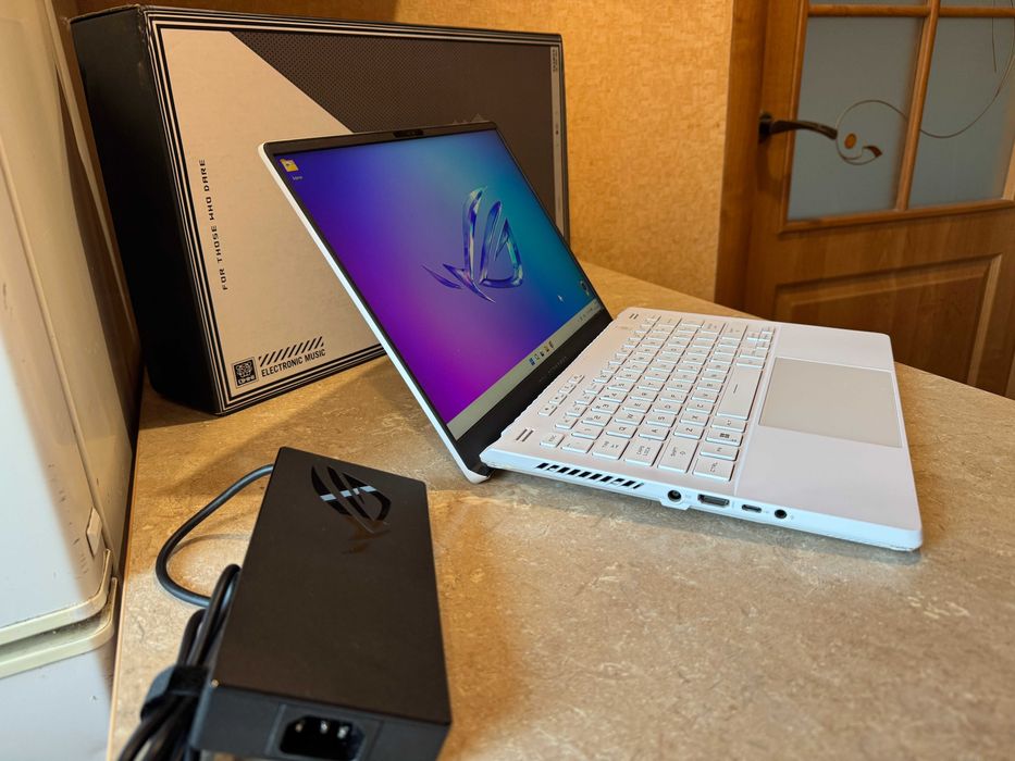 ASUS ROG Zephyrus G14 GeForce 4060