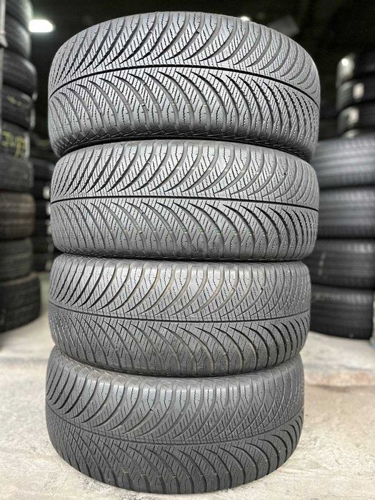 Шини всесезонні бв 215/55 R17 GOODYEAR VECTOR 4 SEASONS GEN-2 6mm