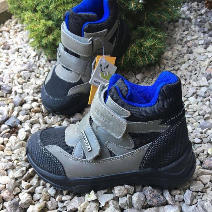 Демісезонні черевики. Кросівки. Ботінки