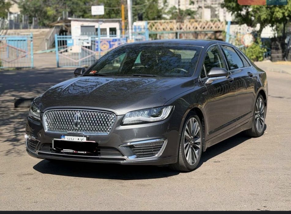 продам Lincoln MKZ