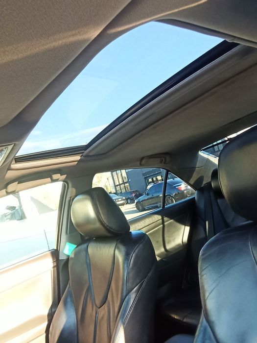 Продам автомобіль.