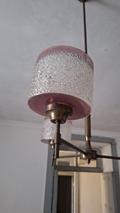 Candeeiro vintage em bom estado de conservação