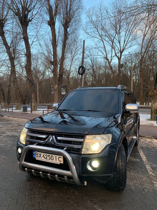 Міцубісі паджеро вагон 4 покоління