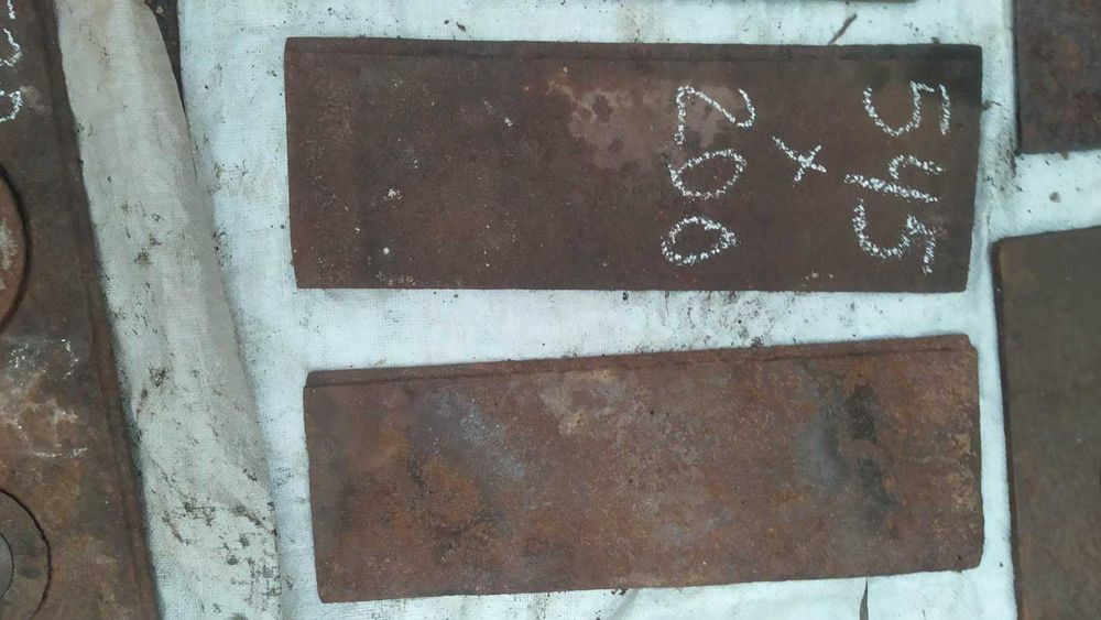 Колосники, чавунні плити і дверцята періоду СССР різних розмірів