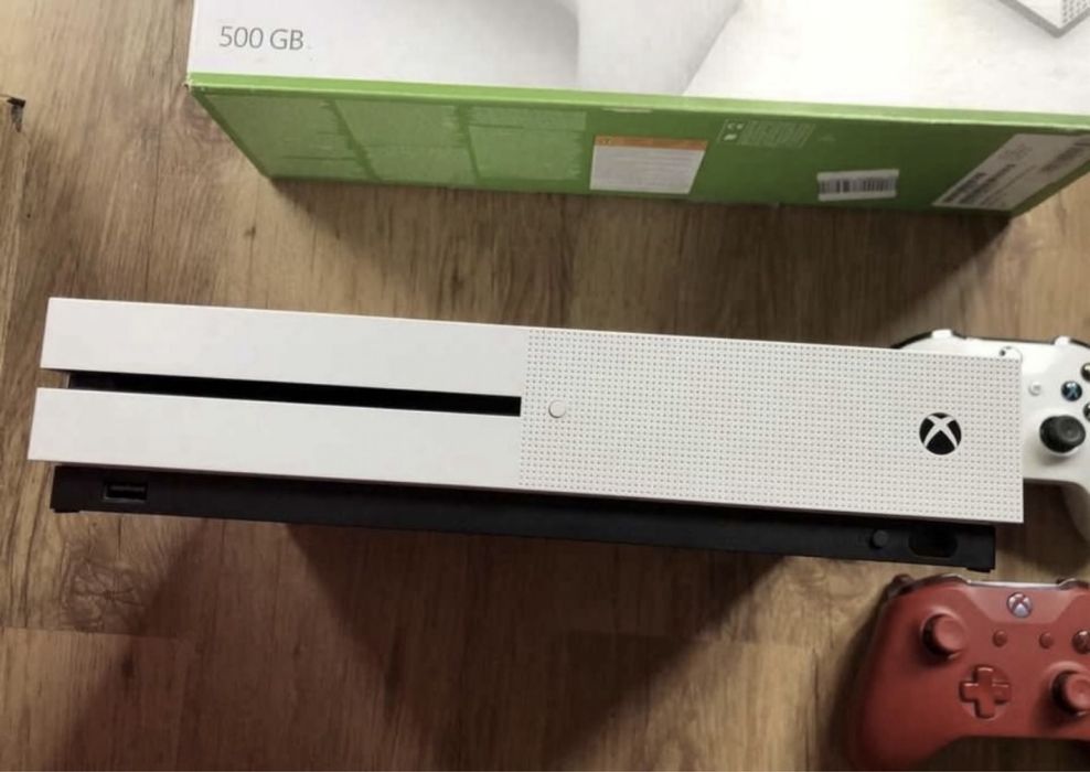 Konsola Xbox One S 4K UHD Gry Pad Kinect Fortnite Robblox Minecraft