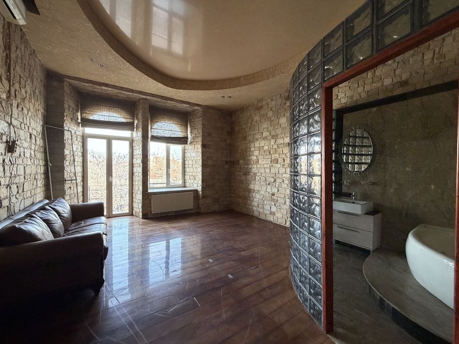 Аренда офиса в Одессе. Центр города.