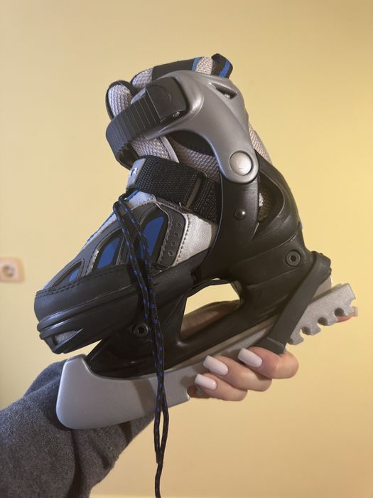 Ковзани на хлопчика