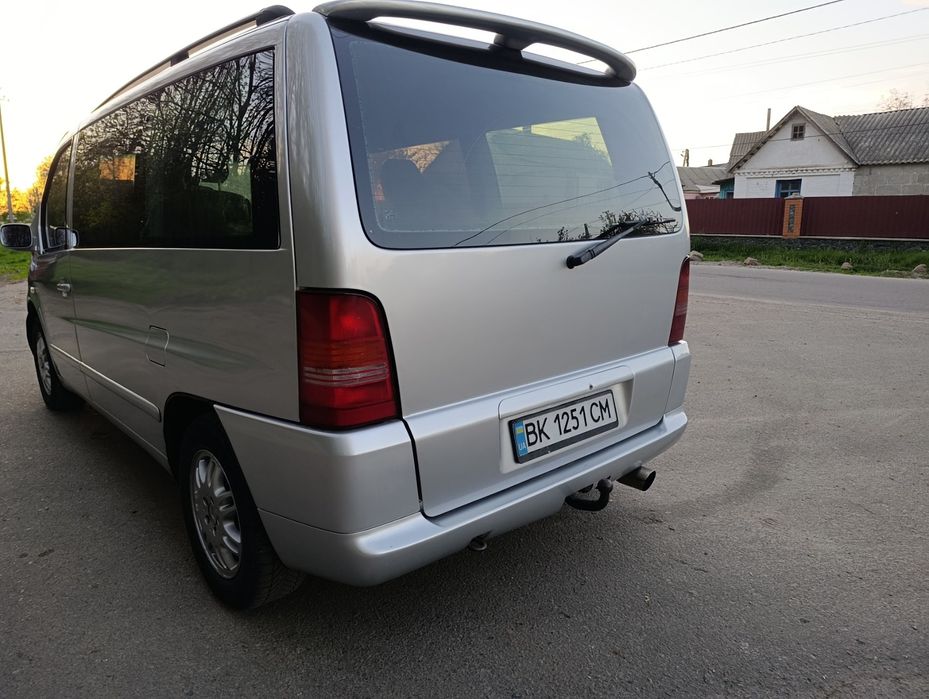 Продам Mercedes Benz Vito