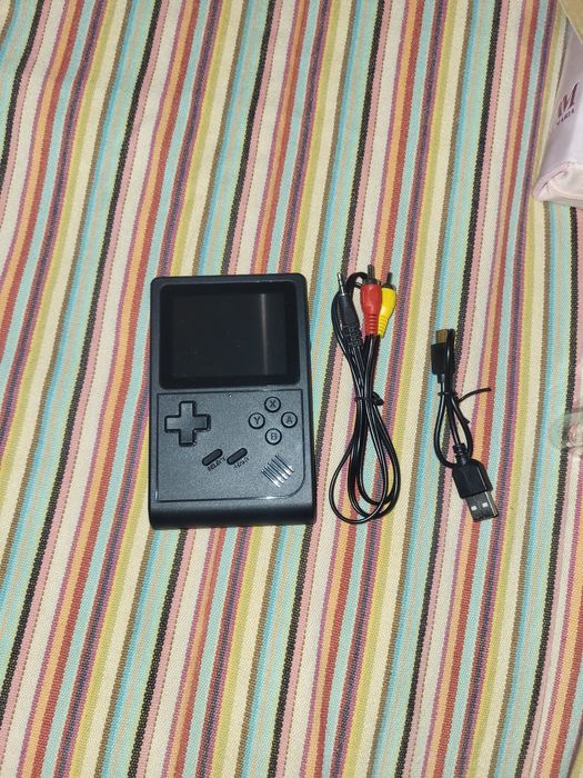 Console portátil GB300 (Multi Emuladores)