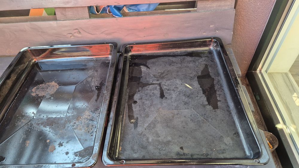 2 blachy do piekarnika używane