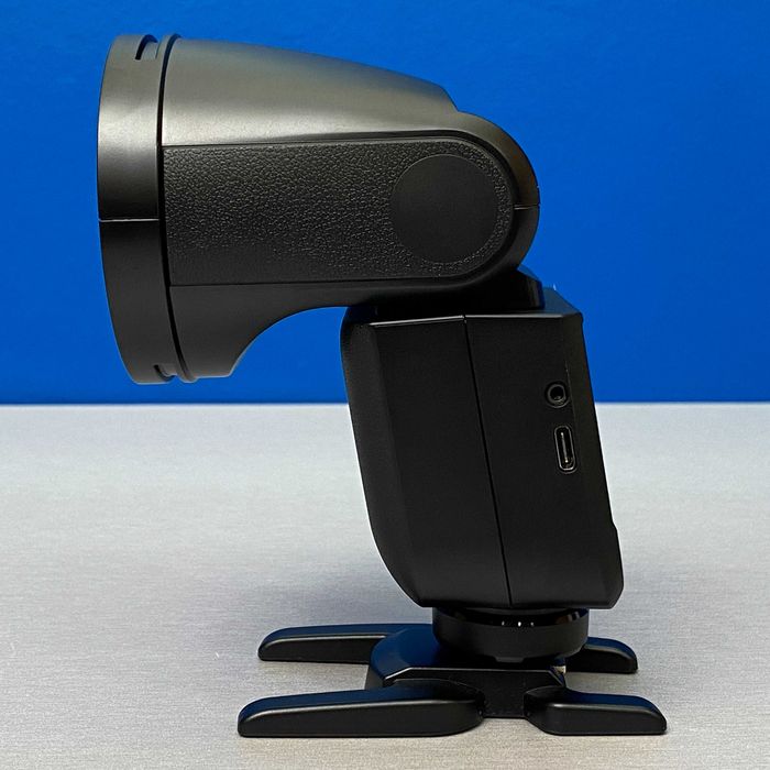 Godox Speedlite V1 Mid | Fujifilm | NOVO | 3 ANOS DE GARANTIA