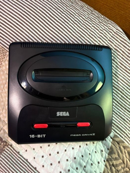 Megadrive II em caixa
