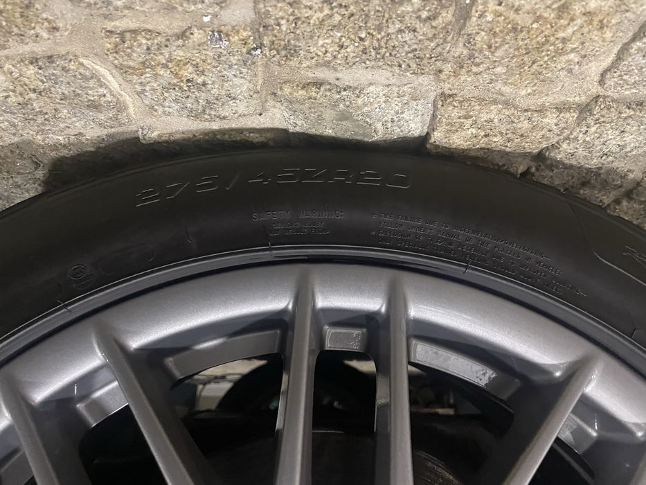 2 Pneus usados Goodyear F1 – 275/45 ZR20