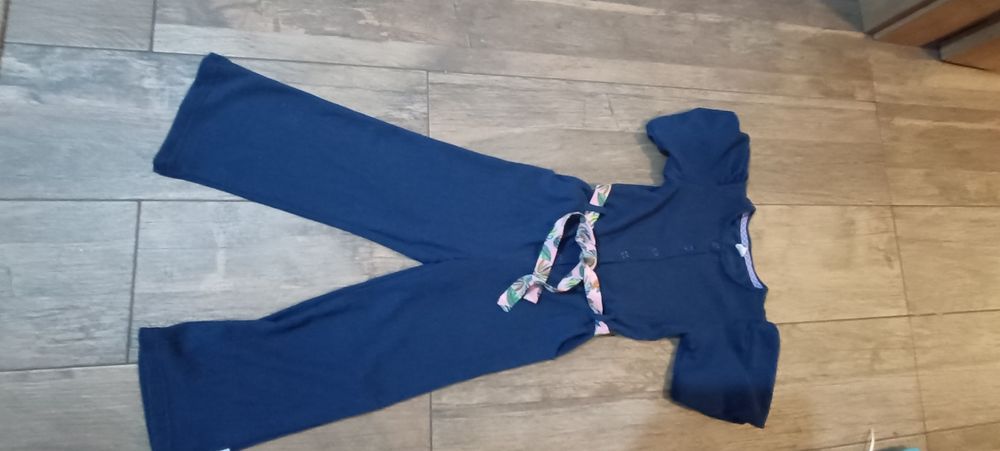 Kombinezon letni dla dziewczynki elegancki codzienny b.nosy 110