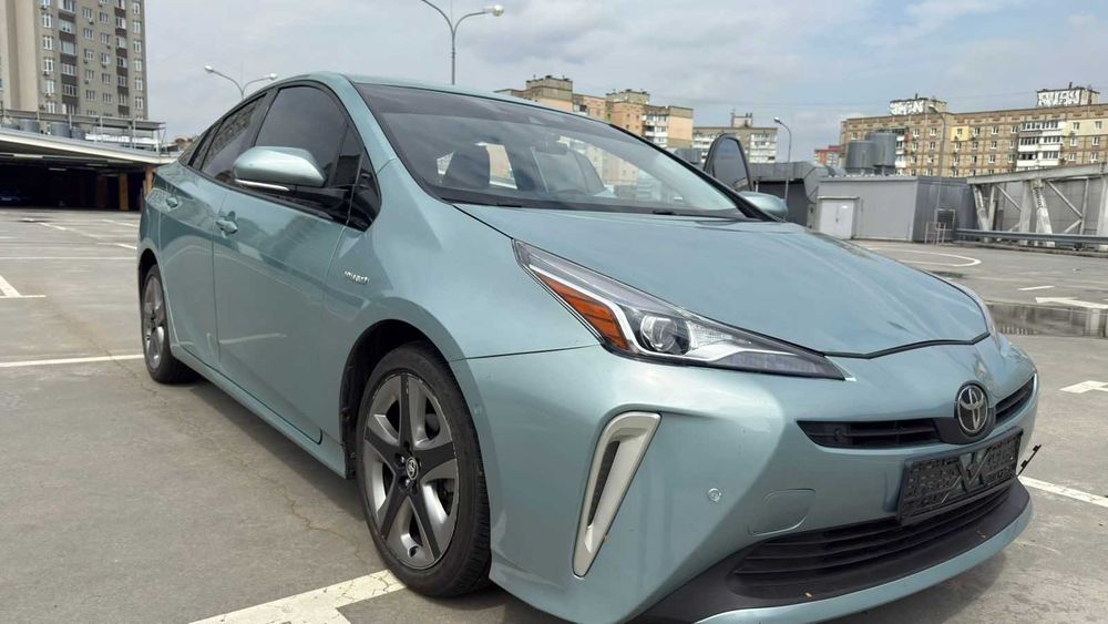 Toyota Prius гібрид