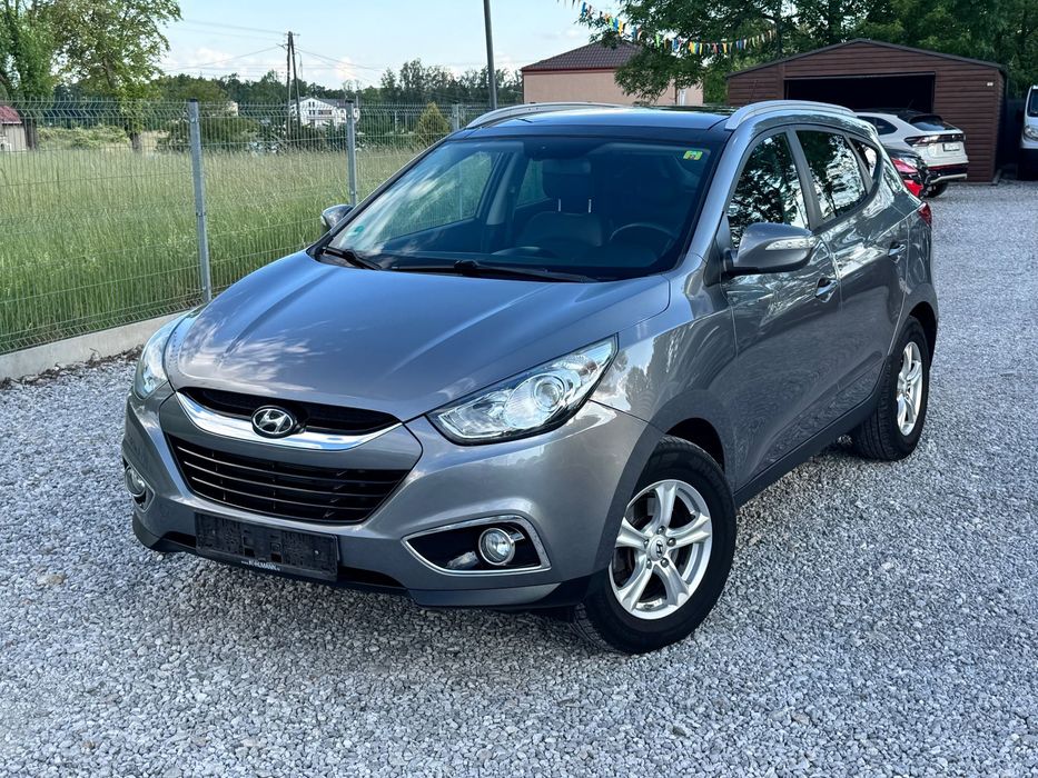 Hyundai ix35 Hyundai ix35 2.0CRDi 4x4*Automat*Panorama*PDC*Navi*Kamera*KeylessEntry