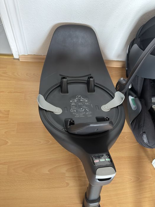 Fotelik cybex cloud Z2 i-SIZE  z bazą obrotową isofix