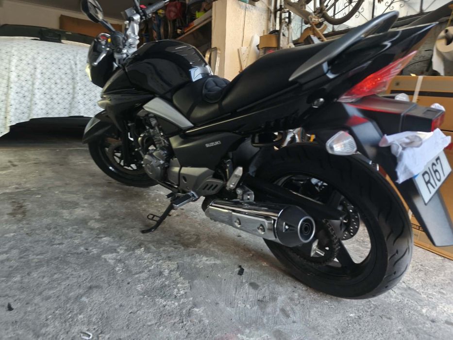 Suzuki Inazuma 250/GW 250