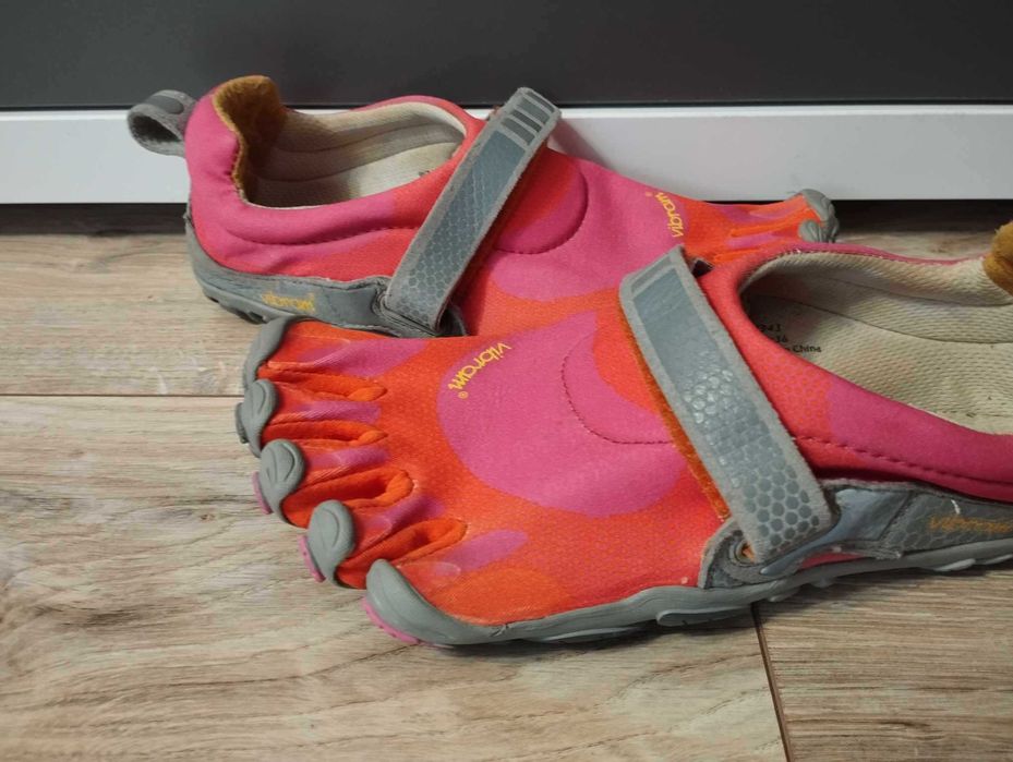 Fivefingers Vibram buty do biegania minimalistyczne size 36